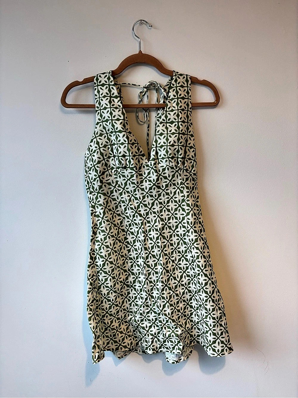 VRG GRL Green & White Mini Dress Like New